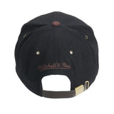 Mitchell & Ness NBA Brooklyn Nets Winter Suede Strapback